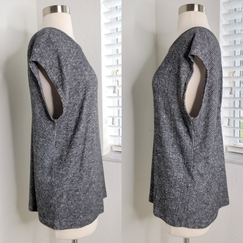 Rag & Bone Knot Back Knit Tee M. - image 5